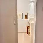 Adi Boutique House 4*