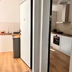 Adi Boutique House 住宿加早餐酒店 塞萨洛尼基