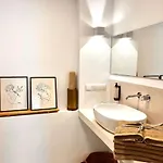 Adi Boutique House 住宿加早餐酒店