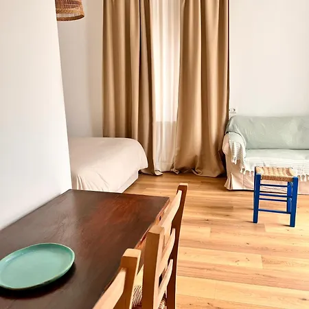 Adi Boutique House