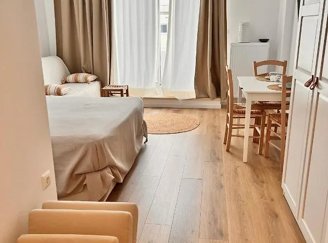 Adi Boutique House Bed and Breakfast
