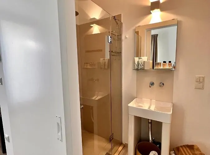 Adi Boutique House Bed and Breakfast 4*