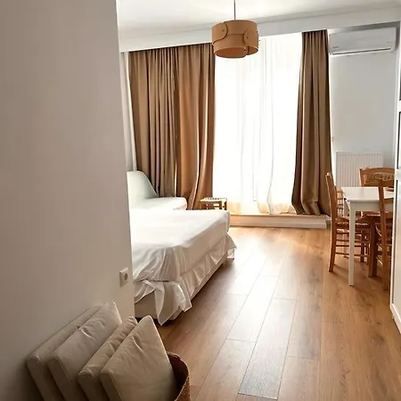 Oda ve Kahvaltı Adi Boutique House Selanik