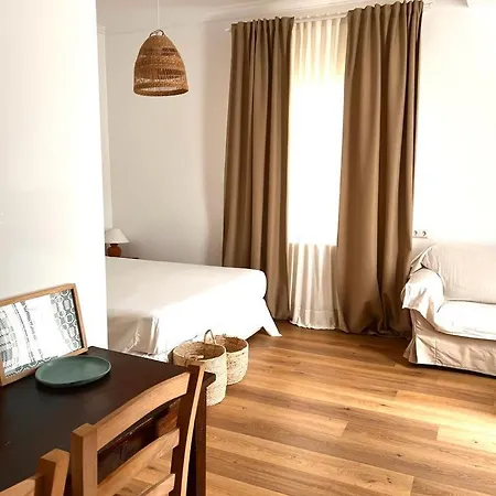 Oda ve Kahvaltı Adi Boutique House Selanik